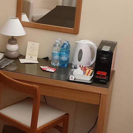 Quari Hotel Restaurant & Pizza Cologna Veneta المظهر الخارجي الصورة