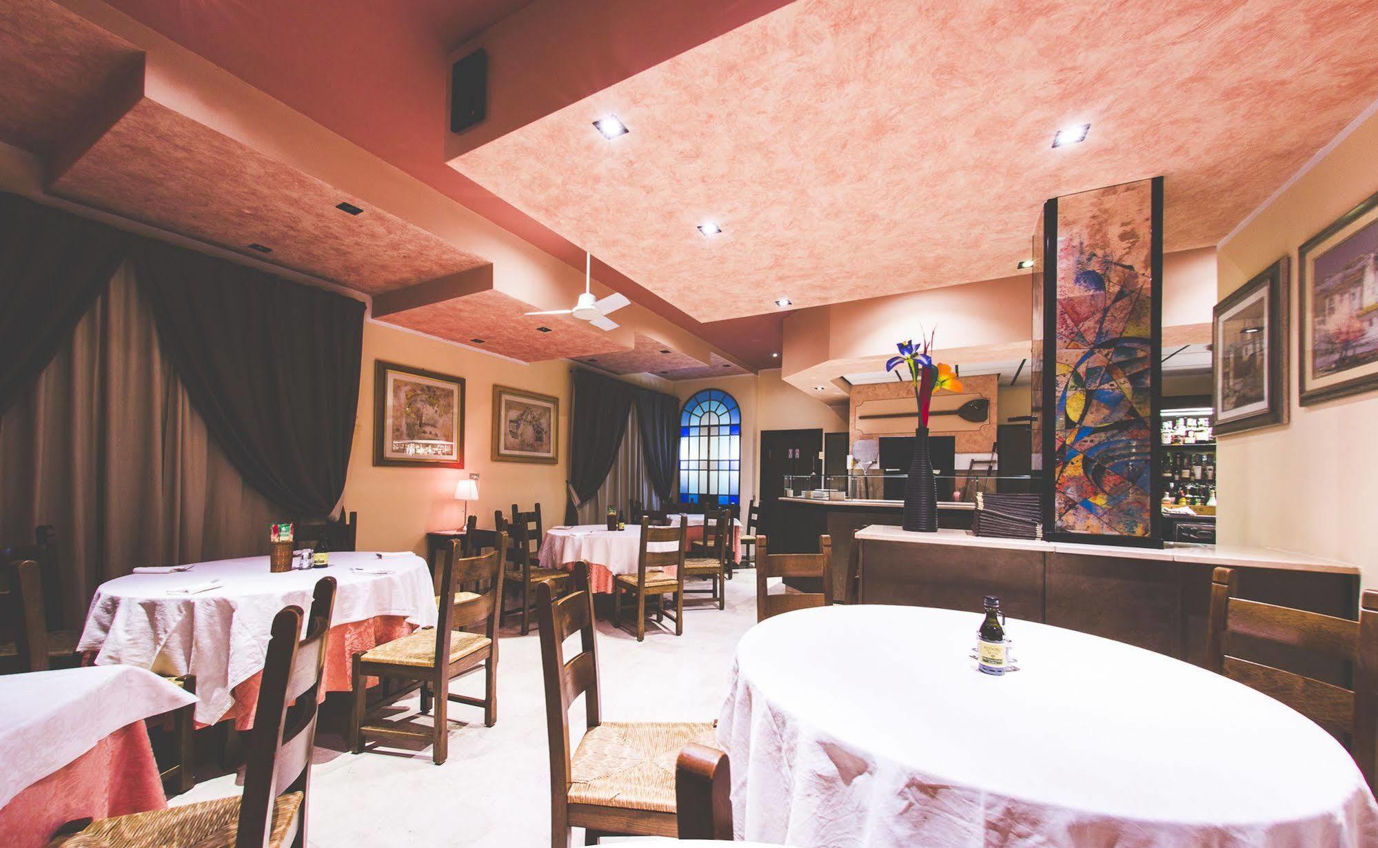 Quari Hotel Restaurant & Pizza Cologna Veneta المظهر الخارجي الصورة